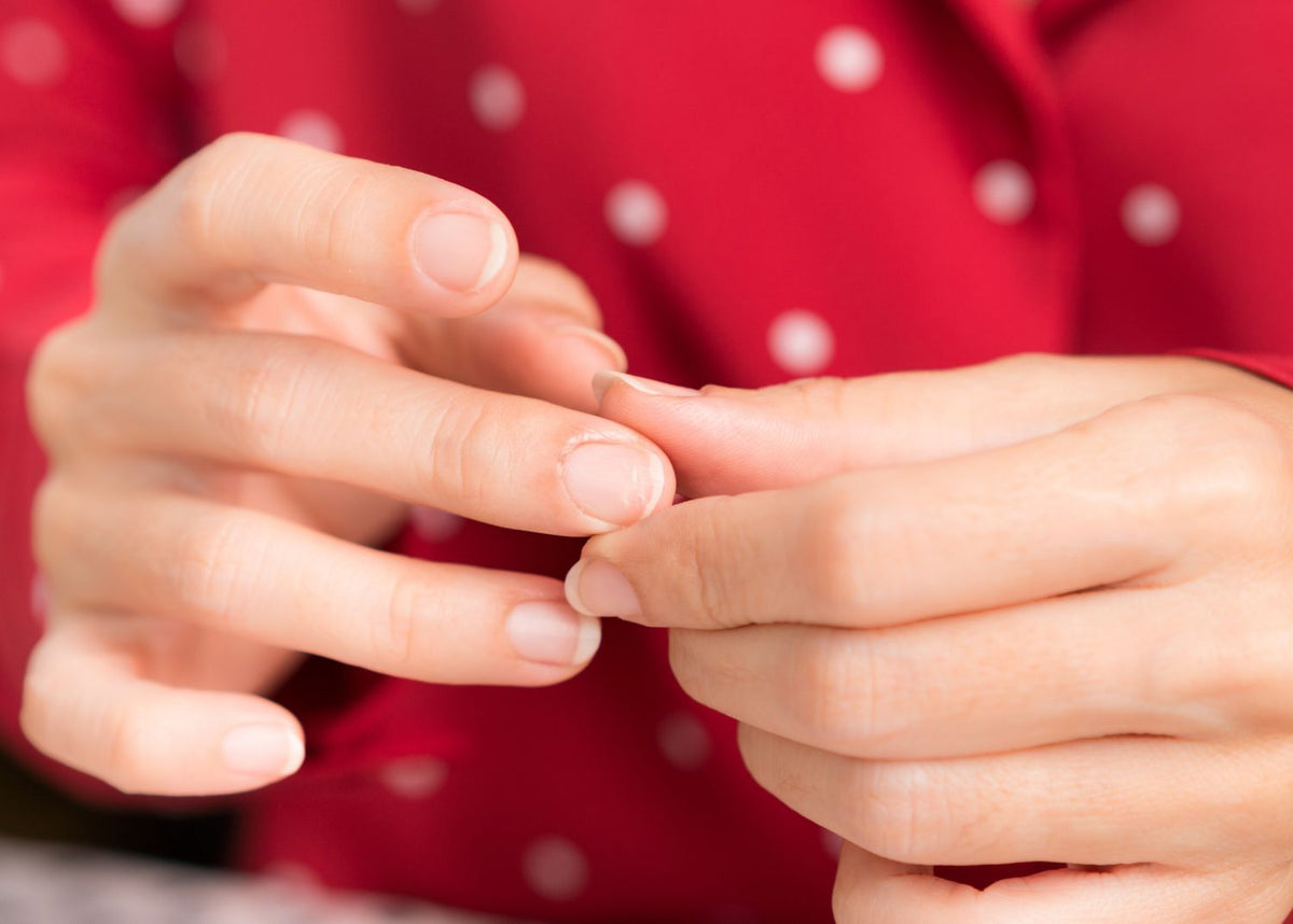 Pourquoi les ongles se dédoublent et comment les réparer ?