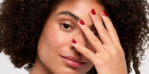 Nagelideen Winter 2025: alle Trends