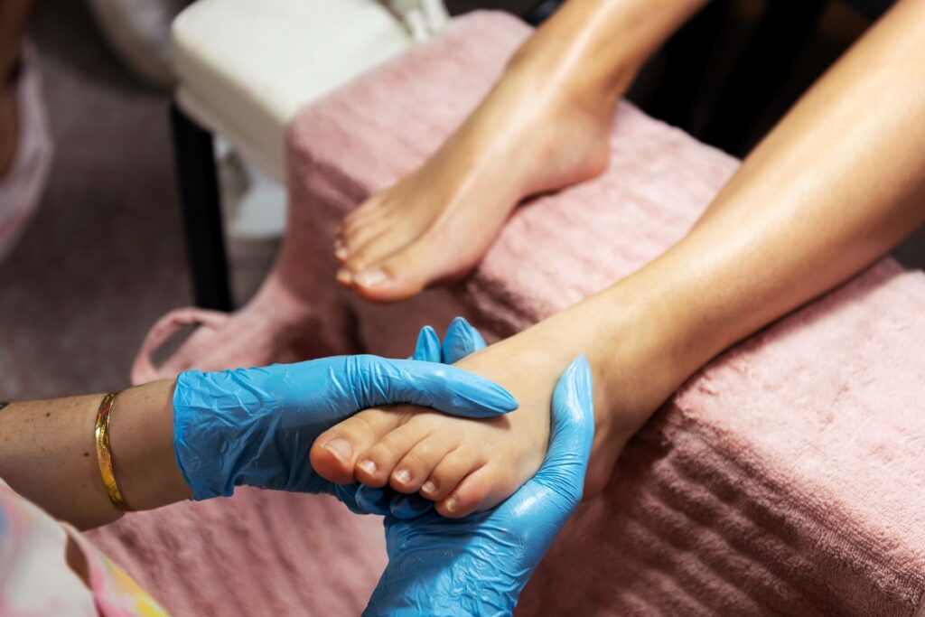 Warum eine Fußpflege beim Podologen machen lassen?