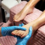 Pourquoi faire des soins de pieds chez un pédicure podologue ?